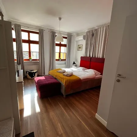 Hotel apartamentowy Tcz Mokra Poznań