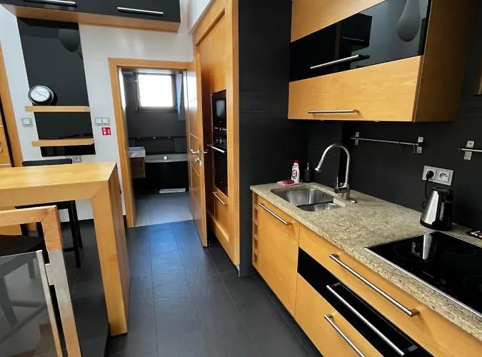 Tcz Mokra Aparthotel Poznań