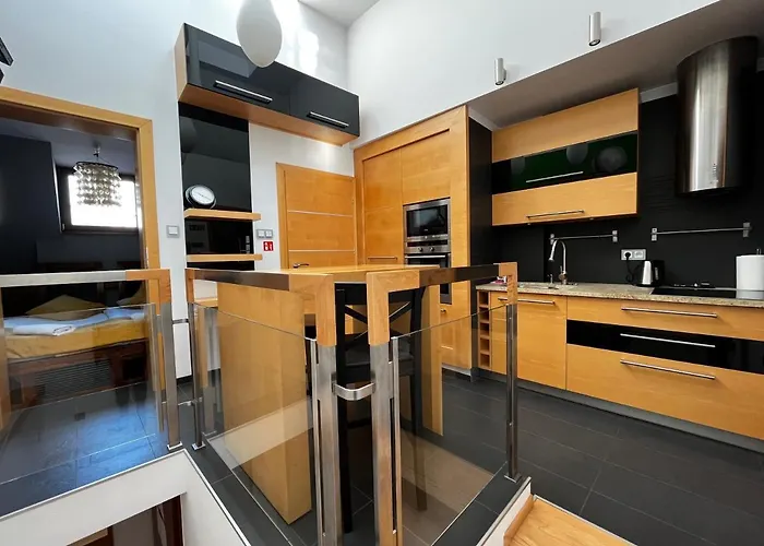 Tcz Mokra شقة فندقية 3*