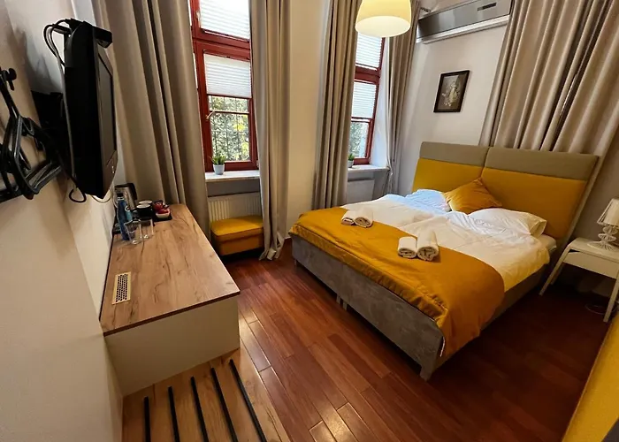 Tcz Mokra بوزنان