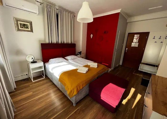 Tcz Mokra بوزنان