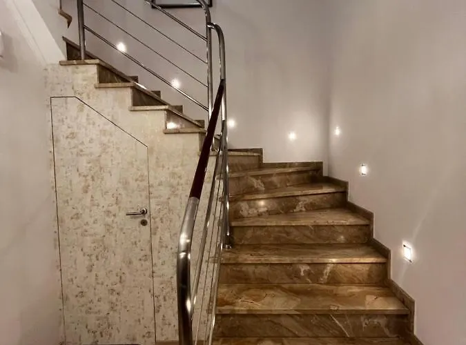 Tcz Mokra 3* بوزنان