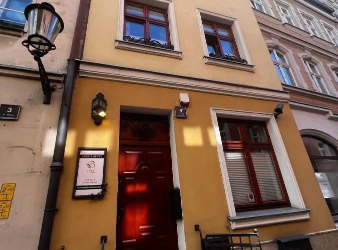 Tcz Mokra بوزنان